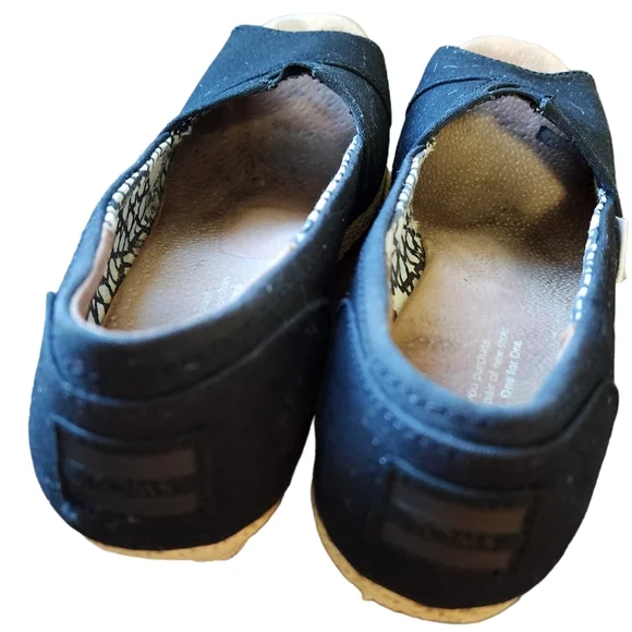 TOMS Women's Classic Espadrille Wedge Sandal, Size 8W - Picture 9 of 11
